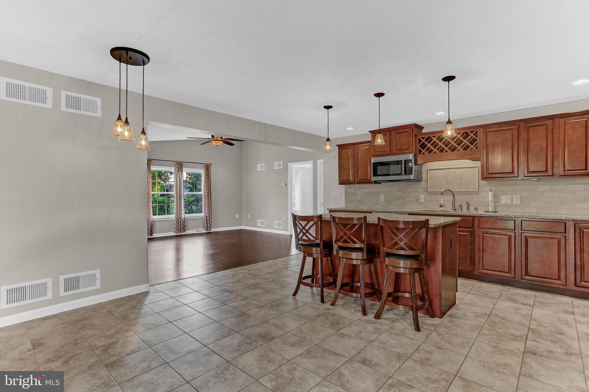40 Locust Point Road Manchester, PA 17345 - Photo 23 of 66 ISLAND WITH BARSTOOLS