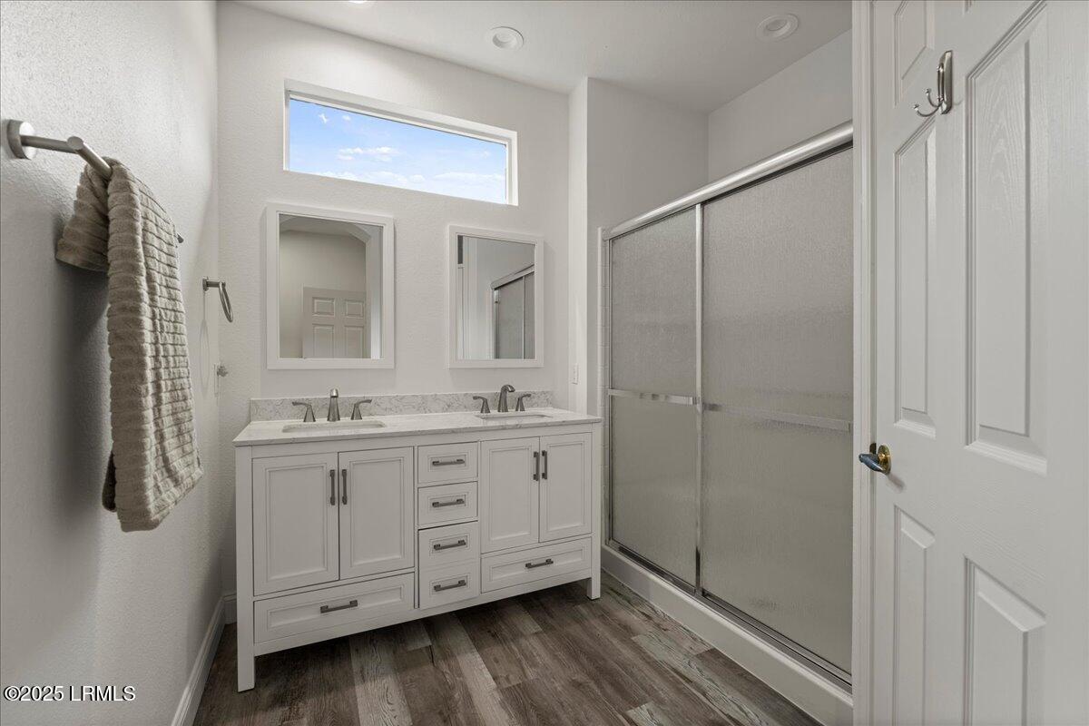 61 Hampton Circle Bluffton, SC 29909 - Photo 15 of 24 15-Primary Bathroom