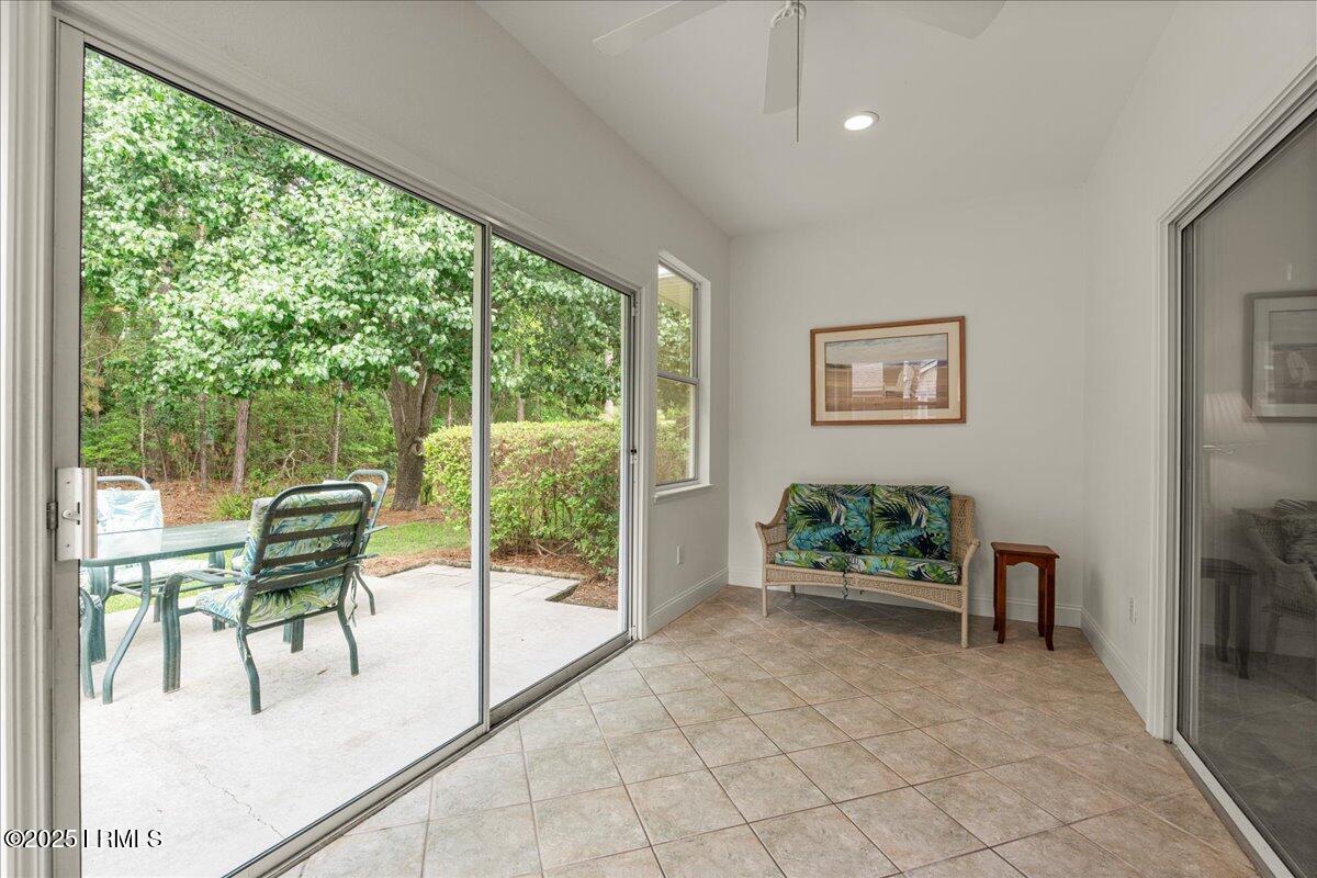 61 Hampton Circle Bluffton, SC 29909 - Photo 19 of 24 19-Sun Room