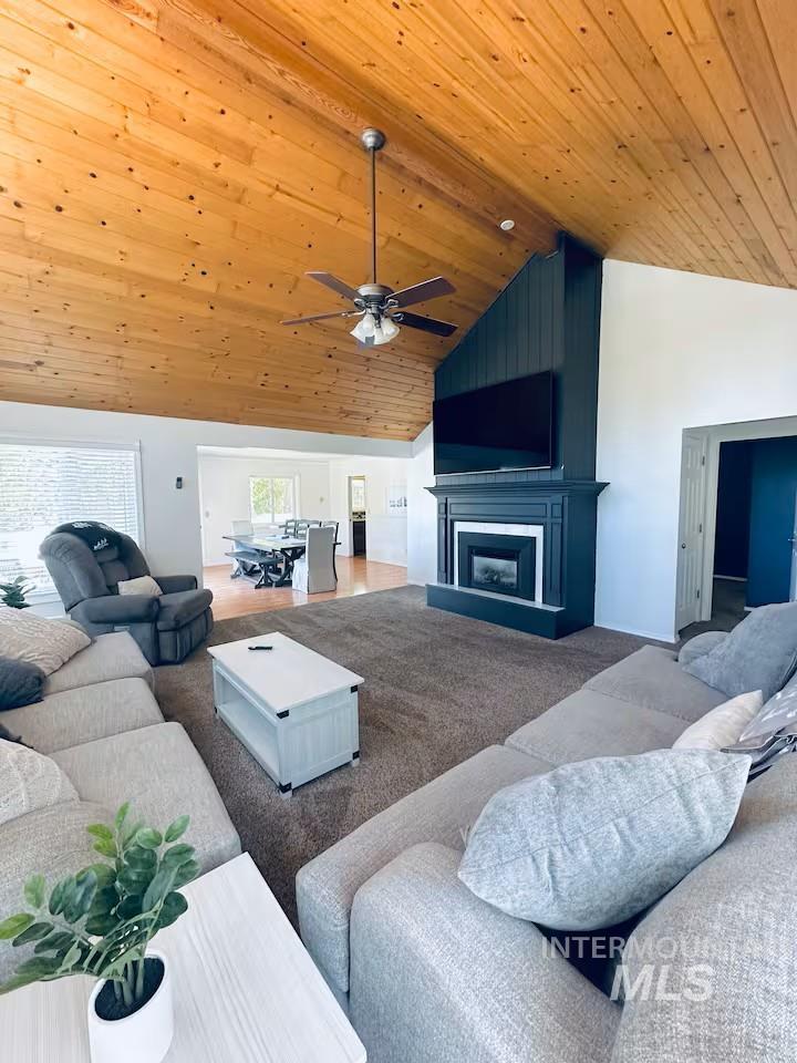 126 Par Drive Cascade, ID 83611 - Photo 12 of 45