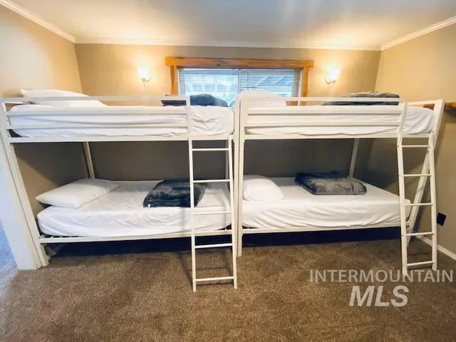 $849,000 | 126 Par Drive, Cascade, ID 83611