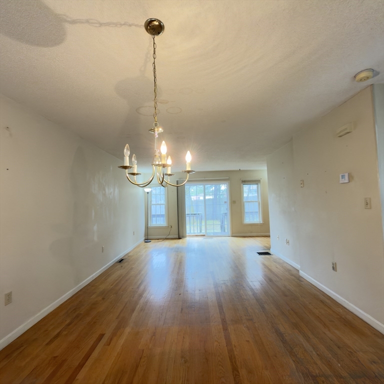 48 Castlegate Drive, Unit 48 Springfield, MA 01129 - Photo 6 of 21