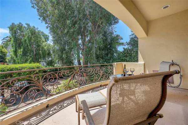 $3,549,000 | 1036 Avenue C, Redondo Beach, CA 90277