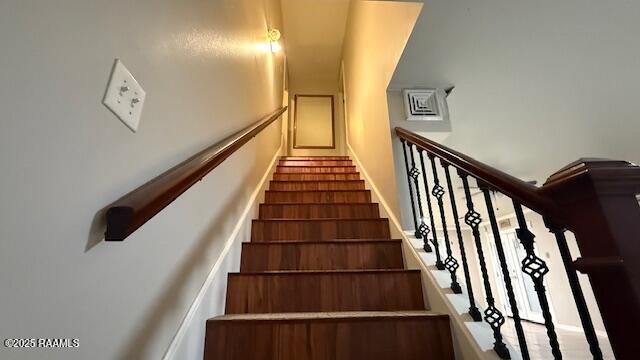 314 South Larriviere Road Youngsville, LA 70592 - Photo 5 of 14 Staircase