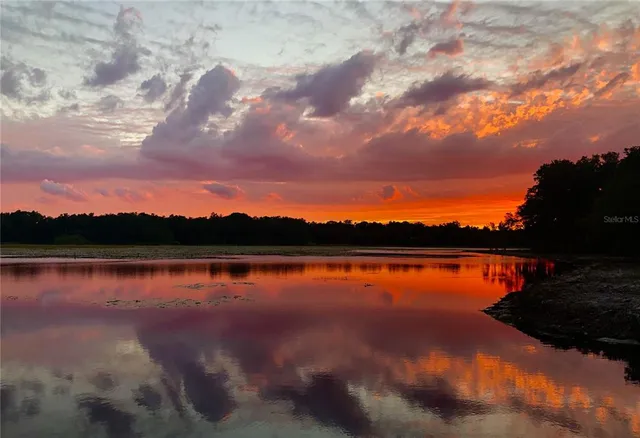 $900,000 | 9093 East Pinehurst Court, Unit 3, Inverness, FL 34450