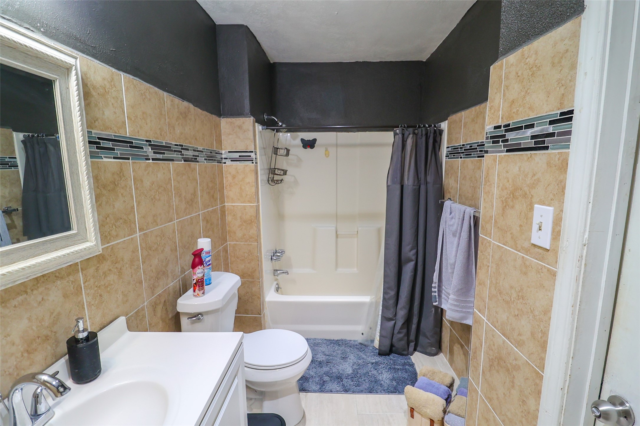 416 Clara Road South Houston, TX 77587 - Photo 29 of 50 a bathroom with a sink toilet and shower