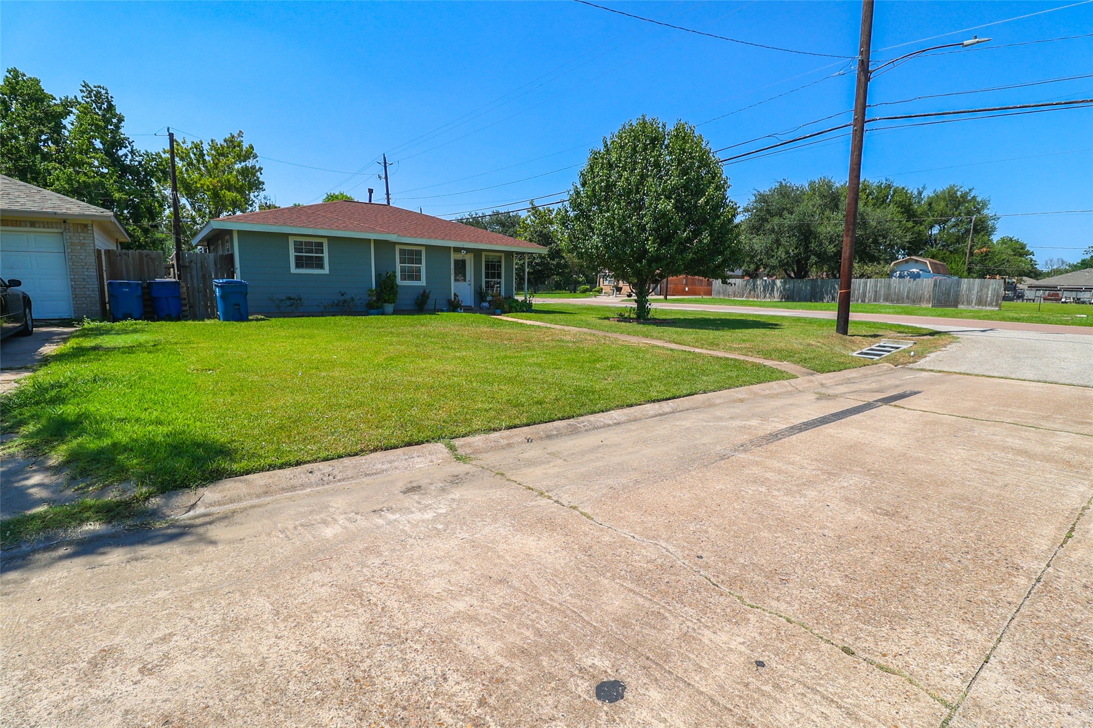 416 Clara Road South Houston, TX 77587 - Photo 46 of 50 a view of a house with a yard