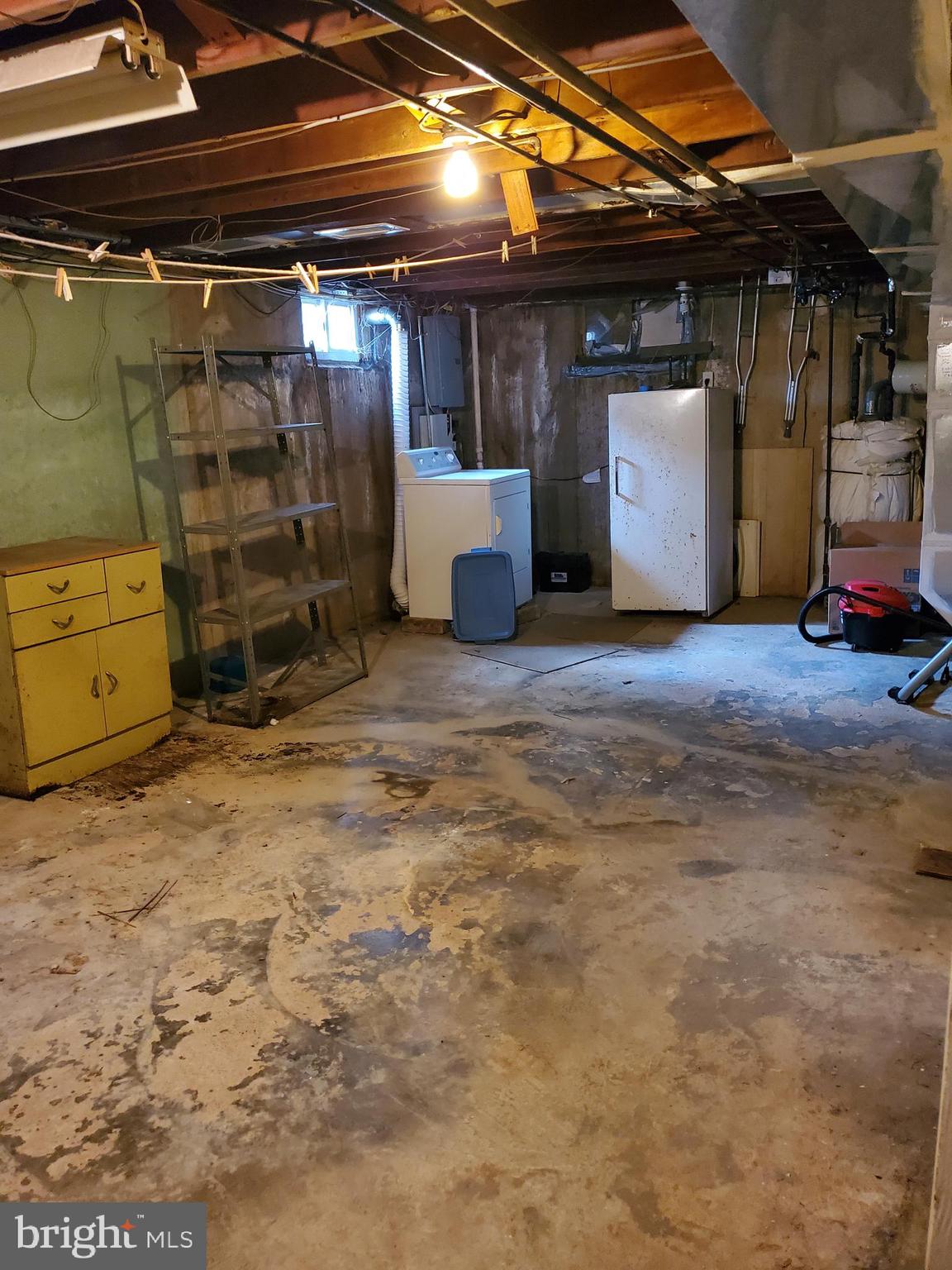 2238 Manor Road Upper Darby, PA 19082 - Photo 12 of 15