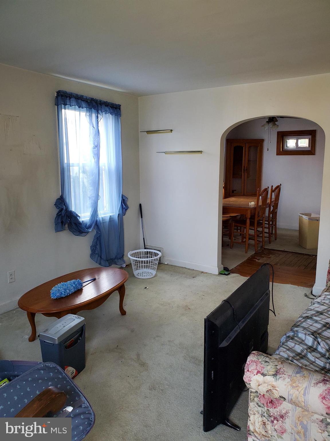 2238 Manor Road Upper Darby, PA 19082 - Photo 3 of 15