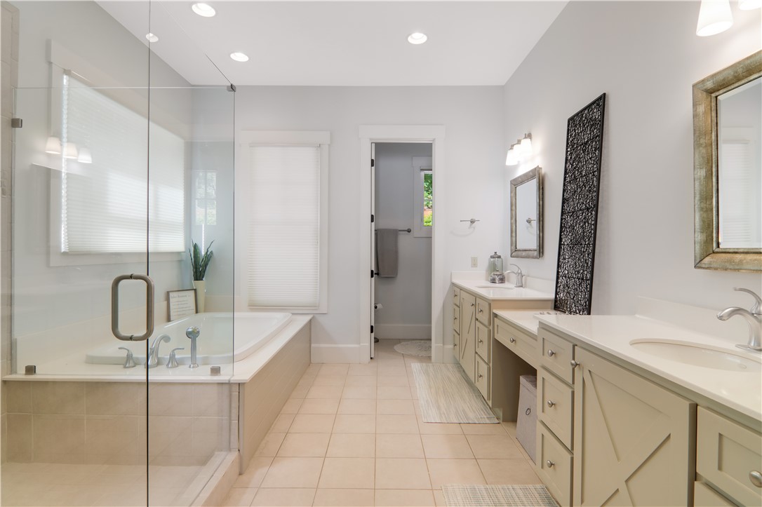 319 Green Tree Court Seneca, SC 29672 - Photo 17 of 28