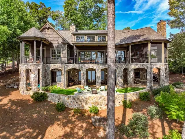 $11,000 | 319 Green Tree Court, Seneca, SC 29672