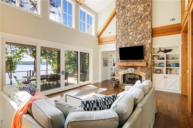 $11,000 | 319 Green Tree Court, Seneca, SC 29672