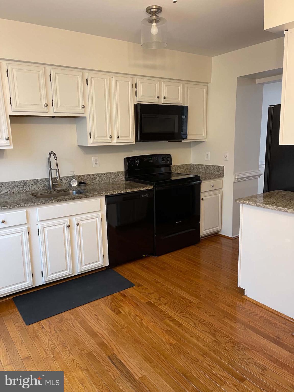 5944 Powell's Landing Road Burke, VA 22015 - Photo 6 of 18