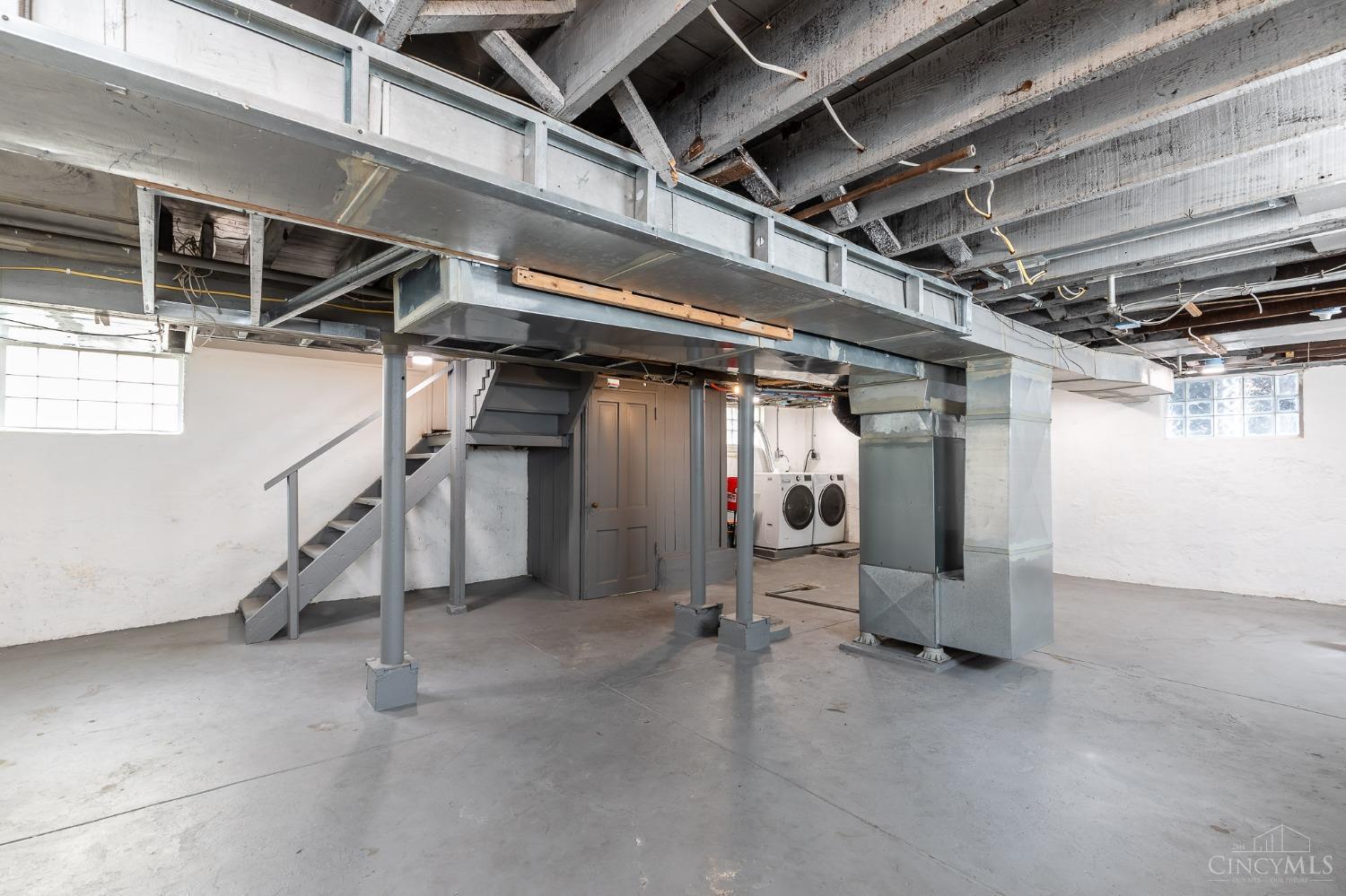 3334 Brotherton Road Cincinnati, OH 45209 - Photo 36 of 41 Gallery Image 36
