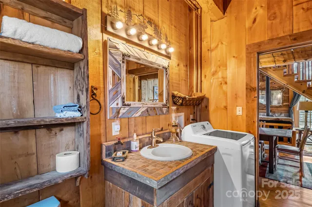 $400,000 | 1240 Ferguson Cove Loop, Clyde, NC 28721