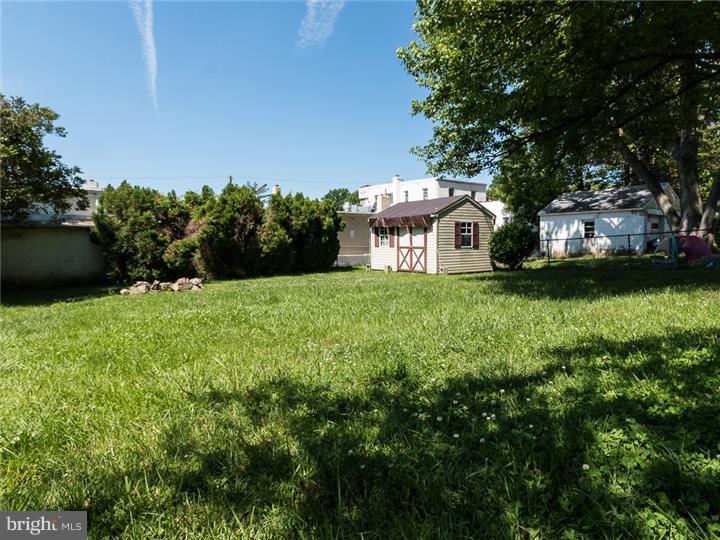 408 Vincent Road Willow Grove, PA 19090 - Photo 22 of 22 Exterior Back