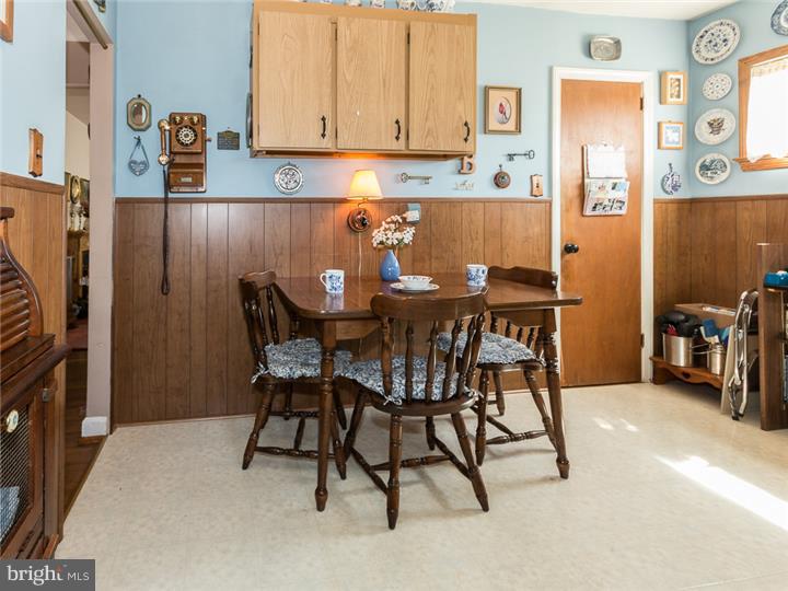 408 Vincent Road Willow Grove, PA 19090 - Photo 8 of 22 Unit #1