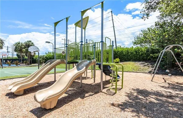 $4,750 | 7602 Citrus Hill Lane, Naples, FL 34109