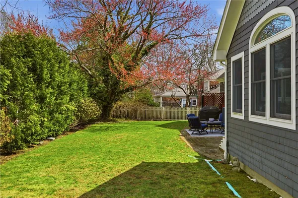 $1,500,000 | 3 Deerfield Drive, Barrington, RI 02806