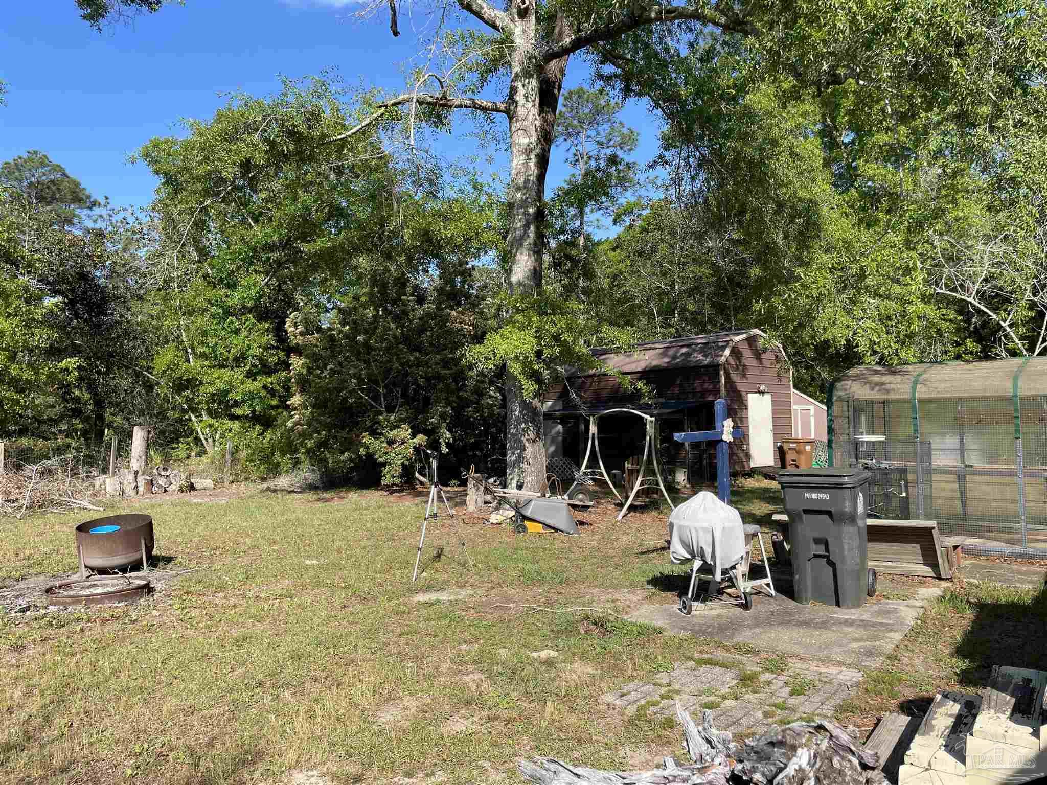 3947 Ward Basin Road Milton, FL 32583 - Photo 16 of 34