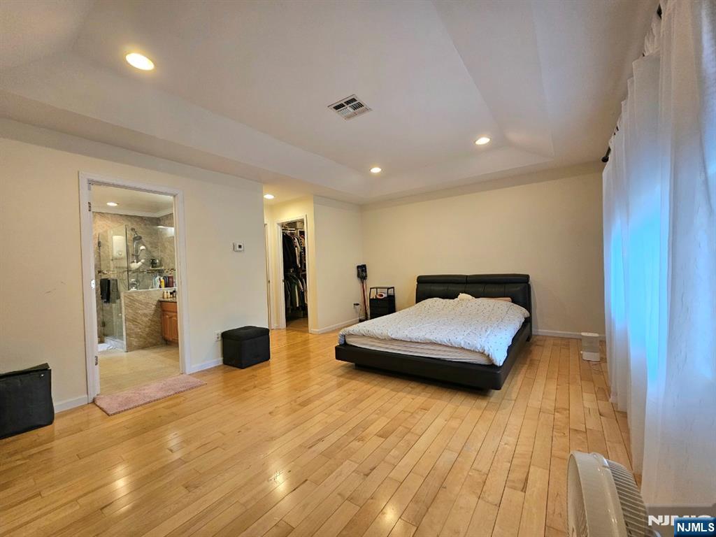 183 Tenafly Road Tenafly, NJ 07670 - Photo 19 of 28