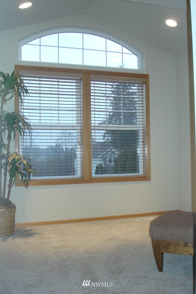 421 172nd Place Southeast Bothell, WA 98012 - Photo 12 of 19