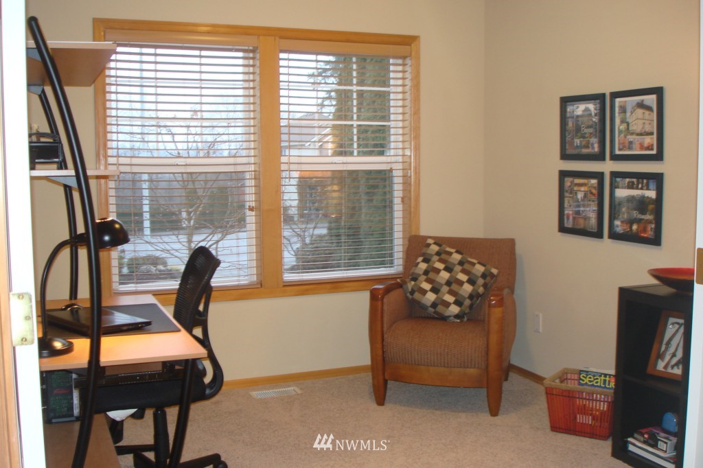 421 172nd Place Southeast Bothell, WA 98012 - Photo 10 of 19