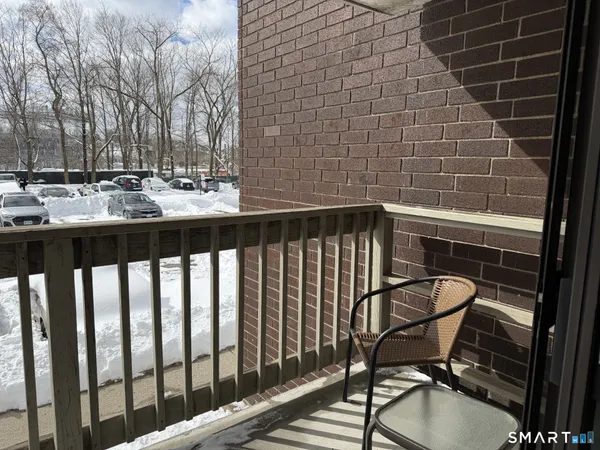 $1,800 | 126 Triangle Street, Unit A44, Danbury, CT 06810