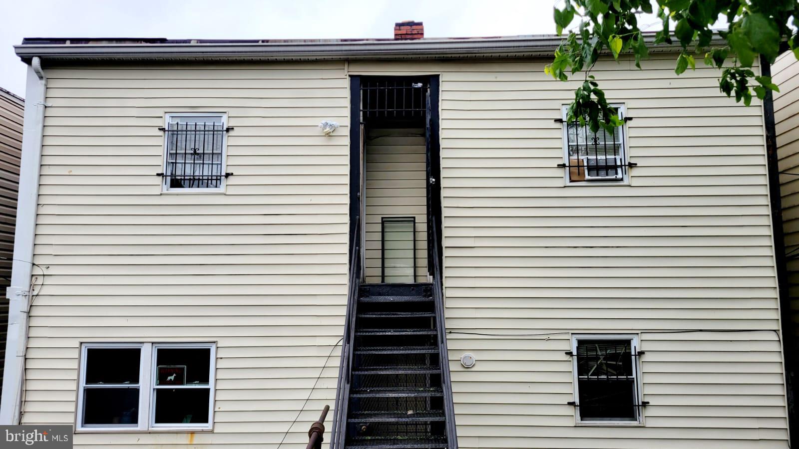 1712 Capitol Avenue Northeast Washington, DC 20002 - Photo 3 of 15 a view of a windows and a garage
