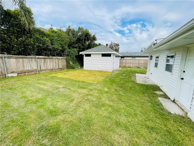 $2,550 | 9305 River Lane, River Ridge, LA 70123