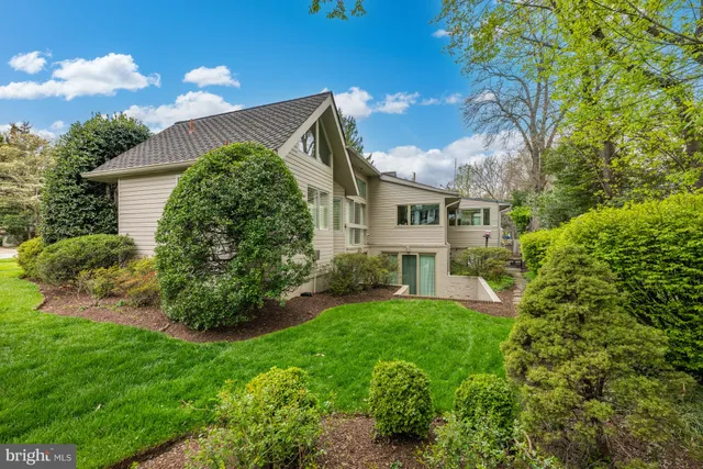 $1,950,000 | 4015 Laird Place, Chevy Chase, MD 20815