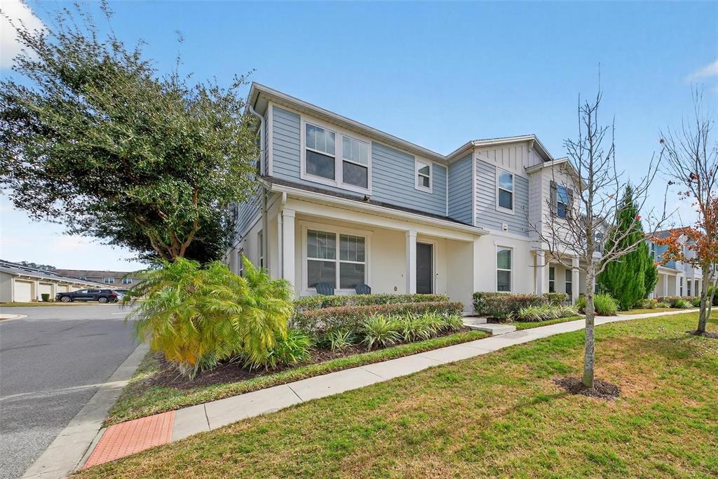 2100 Gopher Tortoise Terrace Oakland, FL 34787 - Photo 58 of 58 a front view of house with yard and green space