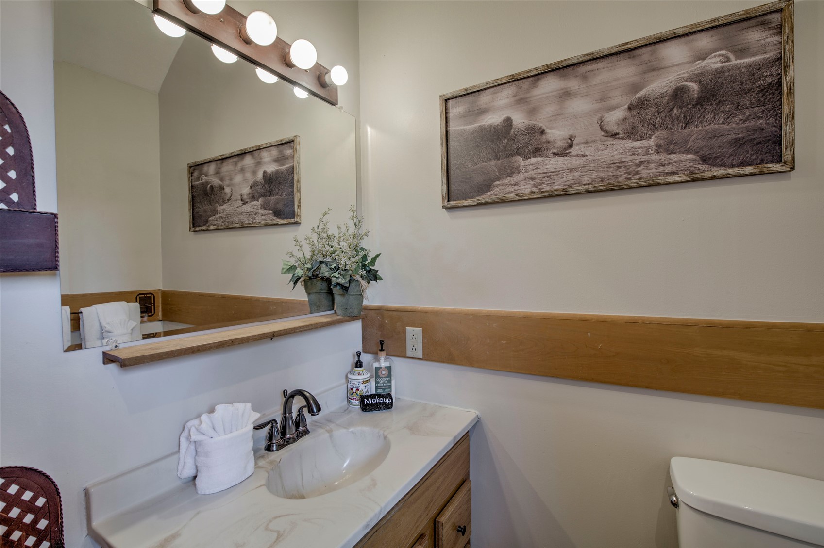 1735 Boreas Pass Road Breckenridge, CO 80424 - Photo 31 of 40 Upper level full-bath