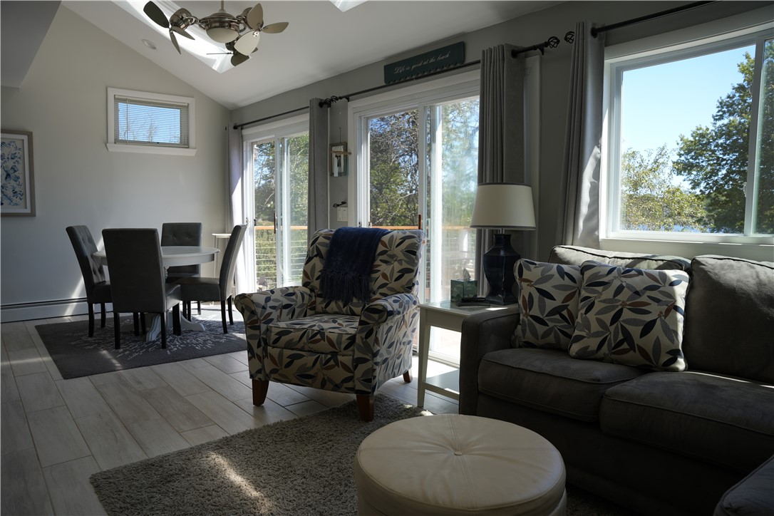 39 Lake Road Narragansett, RI 02882 - Photo 23 of 37