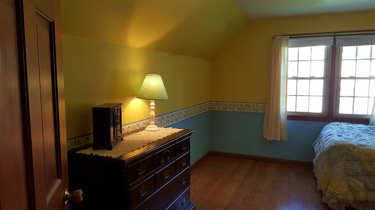 15 Wellesley Road Nashua, NH 03062 - Photo 23 of 38 Gallery Image 23