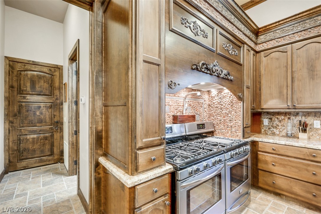 264 Crestview Drive Mount Charleston, NV 89124 - Photo 29 of 78 This spacious kitchen offers a gourmet cooking experience with a high-end gas range and custom cabinetry.