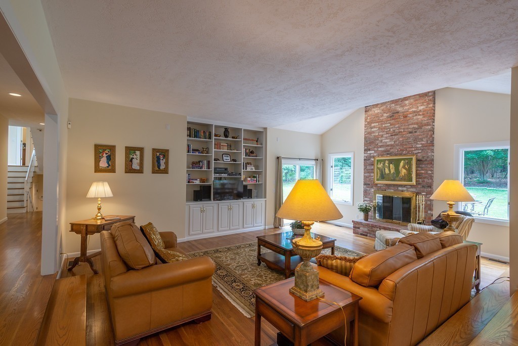 120 Ruddock Road Sudbury, MA 01776 - Photo 9 of 24 Gallery Image 9