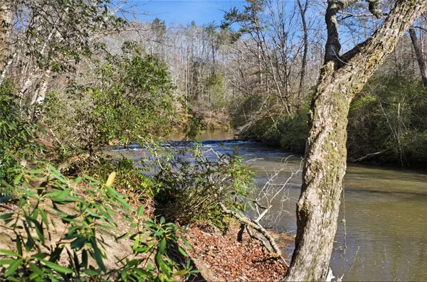 $899,999 | 320 Holly Lane, Walhalla, SC 29691