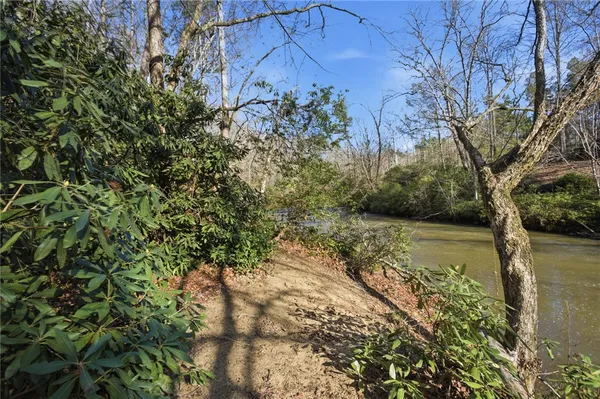 $899,999 | 320 Holly Lane, Walhalla, SC 29691