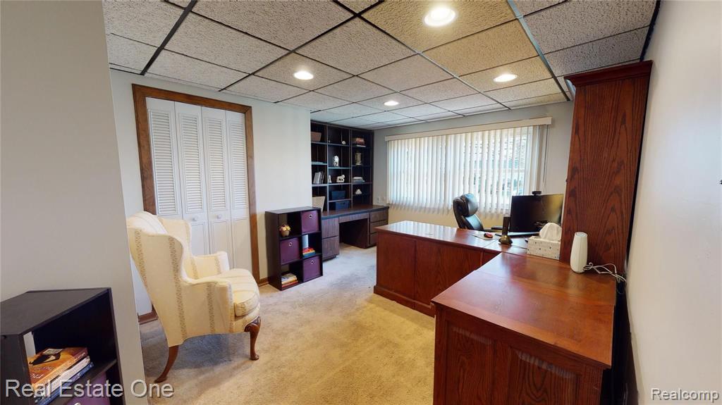 30048 Barwell Road Farmington Hills, MI 48334 - Photo 27 of 36