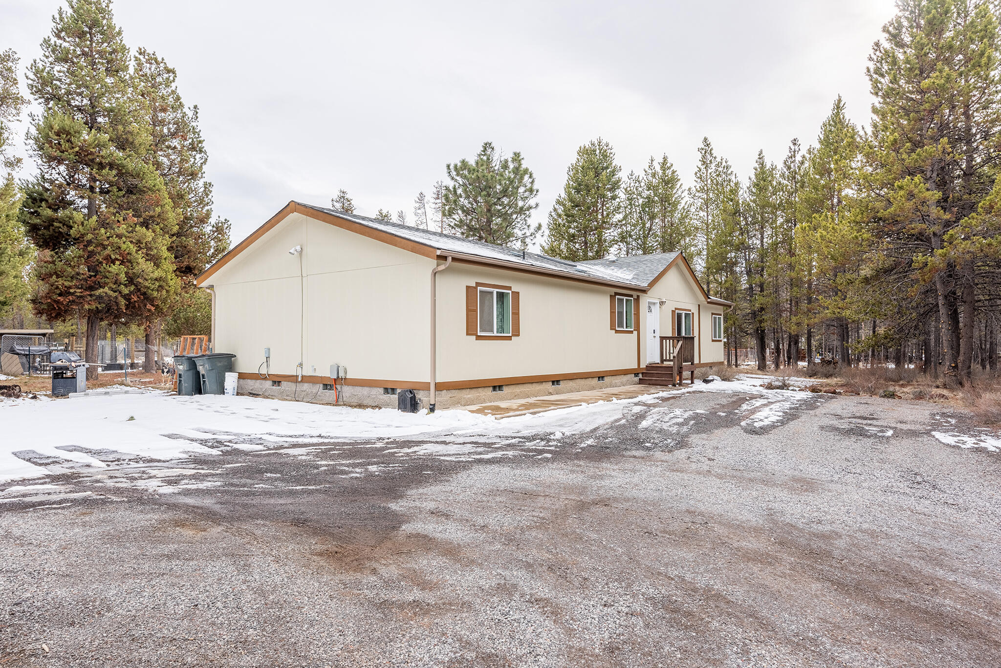 54732 Huntington Road Bend, OR 97707 - Photo 35 of 45 54732HuntingtonRd-2-MLS- (37)