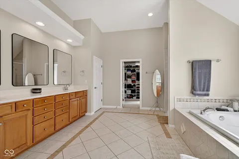 $1,250,000 | 12550 Scottish Bend, Carmel, IN 46033