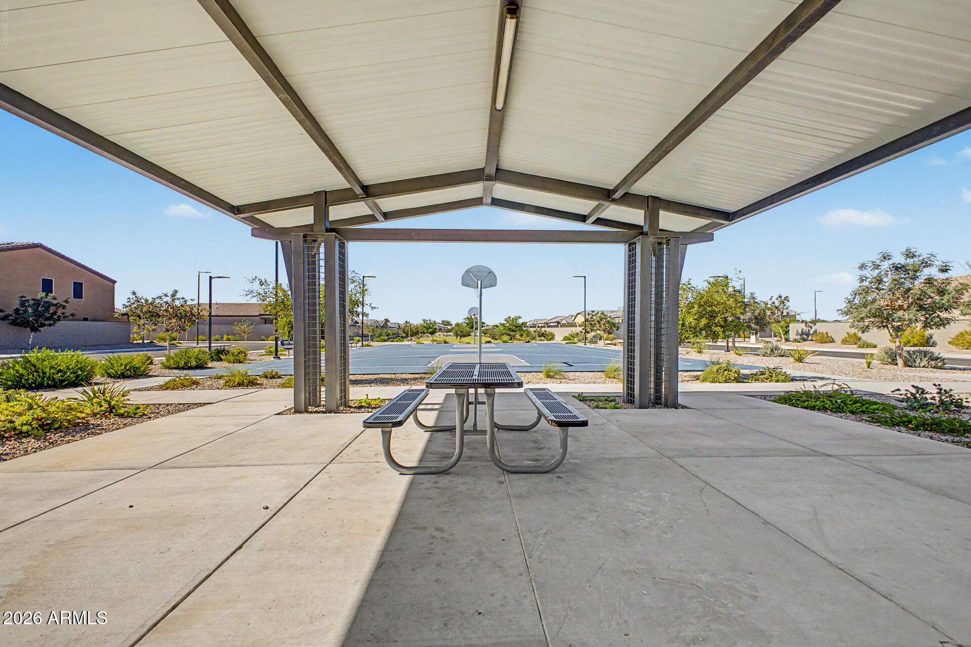 2540 West Grenadine Road Phoenix, AZ 85041 - Photo 53 of 69 Covered