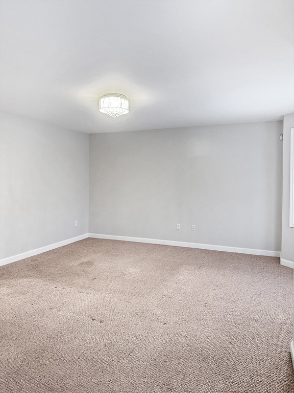 18 Ferry Street, Unit B Lawrence, MA 01841 - Photo 11 of 33