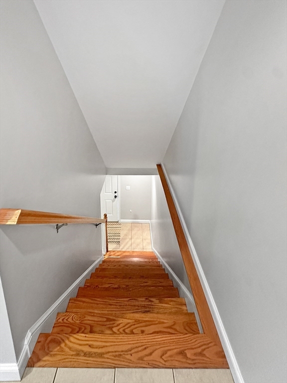 18 Ferry Street, Unit B Lawrence, MA 01841 - Photo 26 of 33