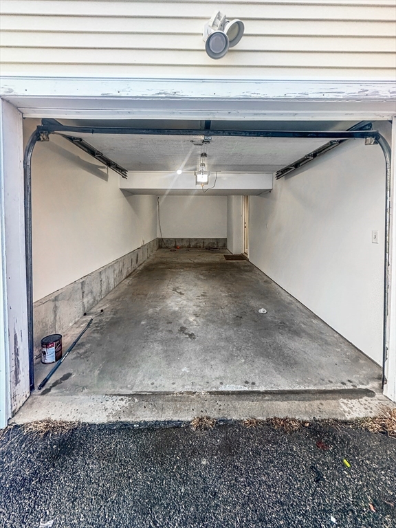 18 Ferry Street, Unit B Lawrence, MA 01841 - Photo 32 of 33