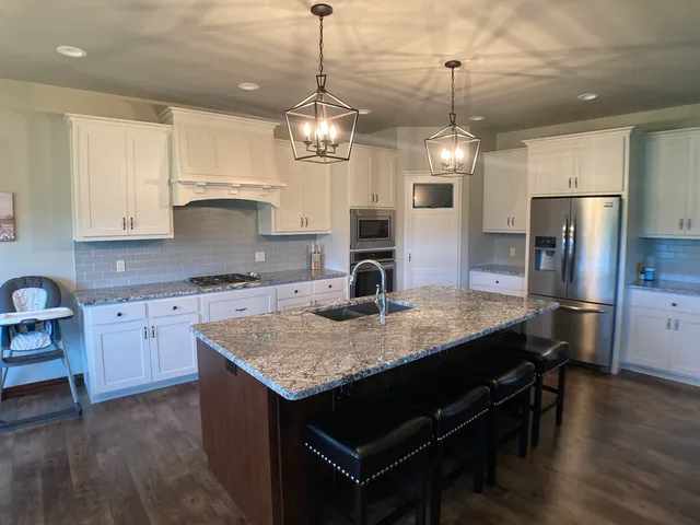 $699,900 | W5005 Alberts Lane, Bonduel, WI 54107