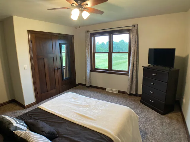 $699,900 | W5005 Alberts Lane, Bonduel, WI 54107