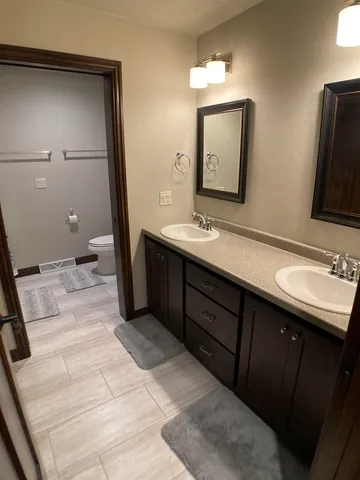 $699,900 | W5005 Alberts Lane, Bonduel, WI 54107