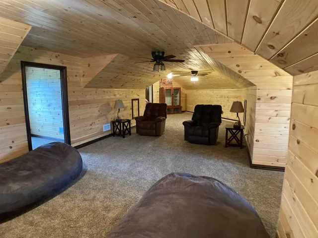 $699,900 | W5005 Alberts Lane, Bonduel, WI 54107
